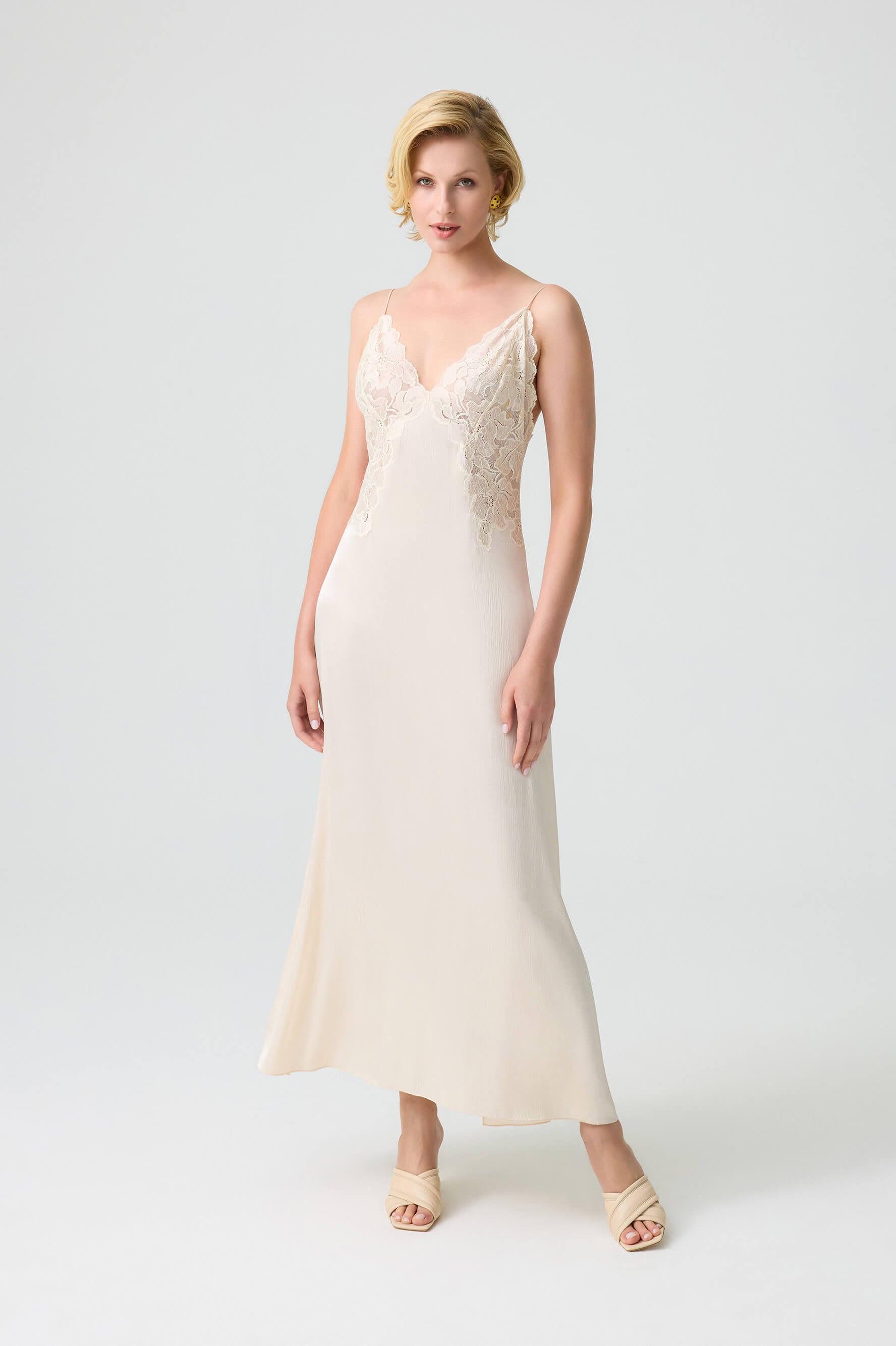 Charlotte - Trimmed Silky Robe Set with Inner Nightie - Vanilla