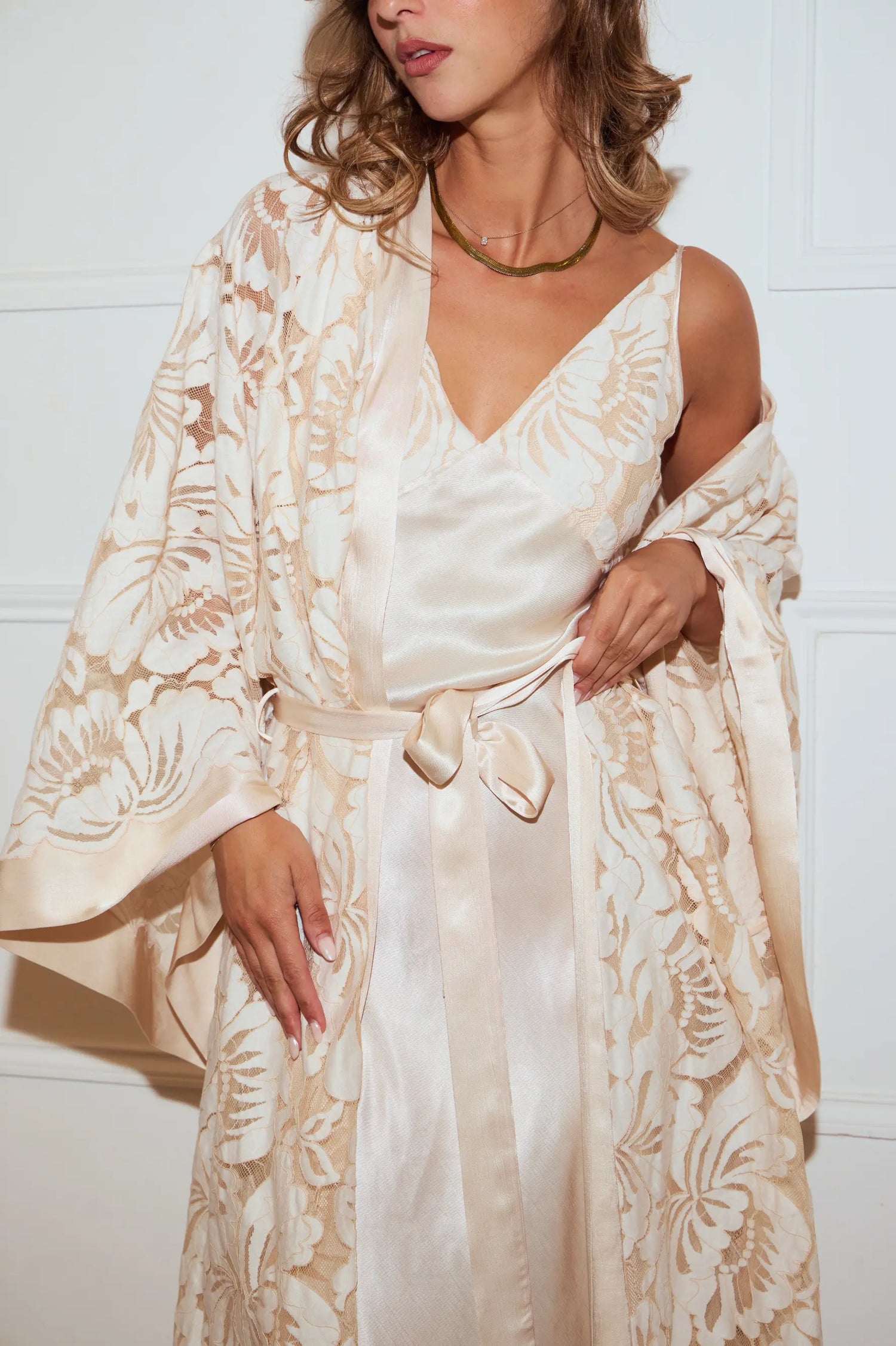 Elarose Long Cupro Robe Set with Beige Lace on Vanilla