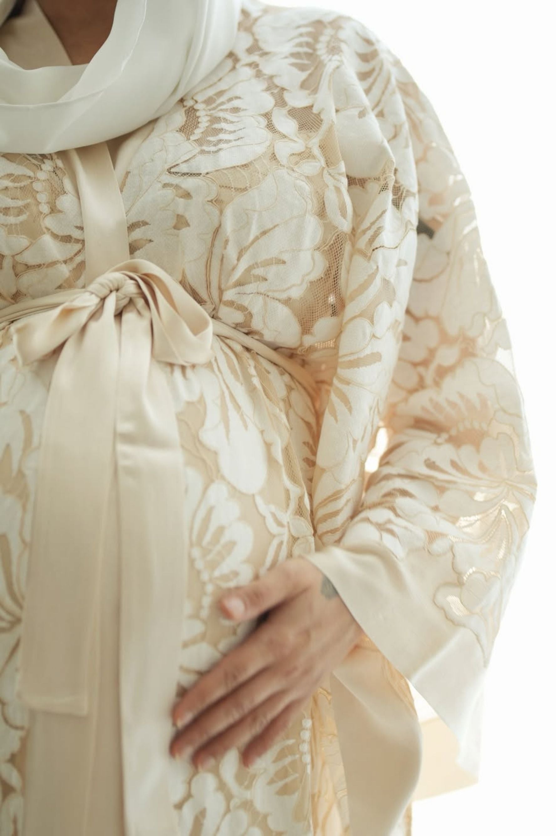 Elarose Silk Robe Set Beige