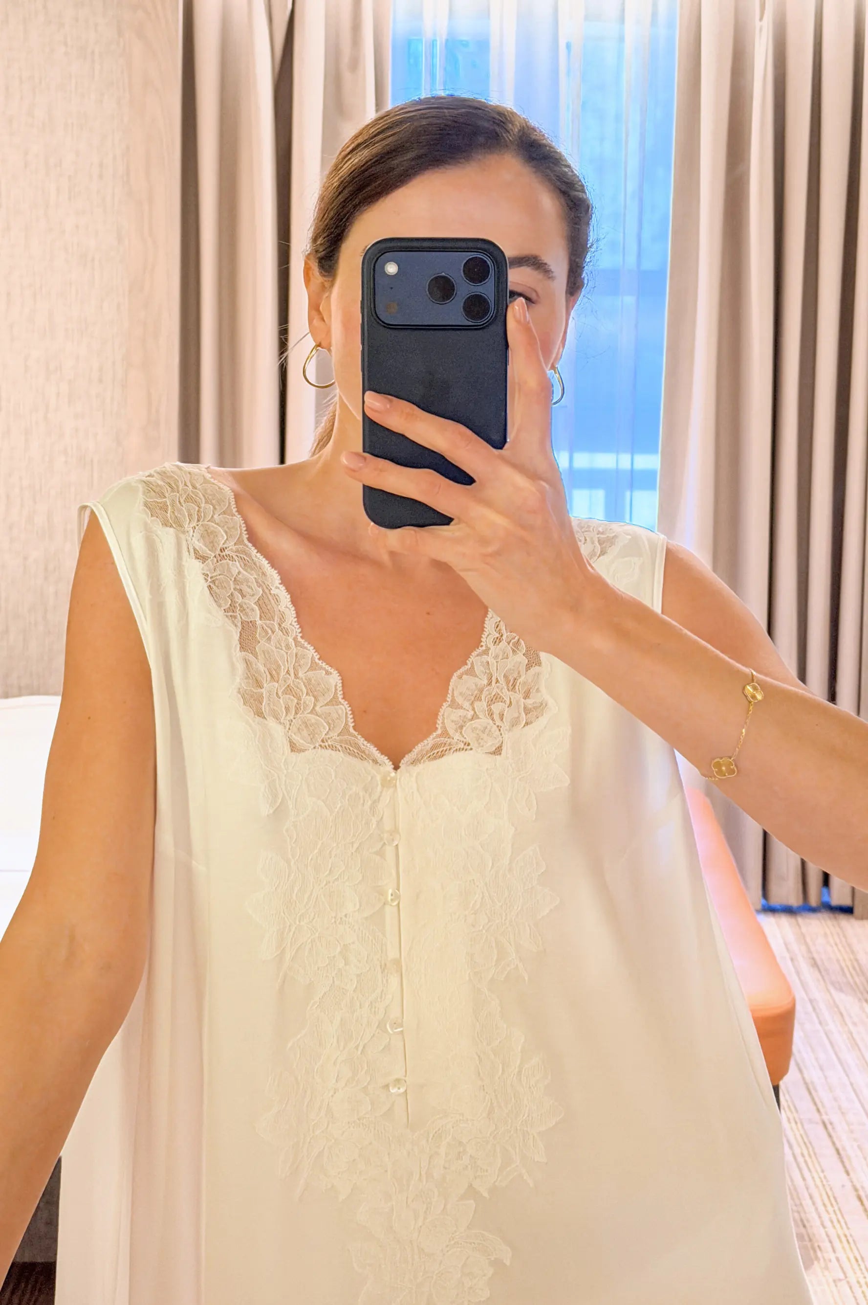 Solenne Cotton Robe Set Off White