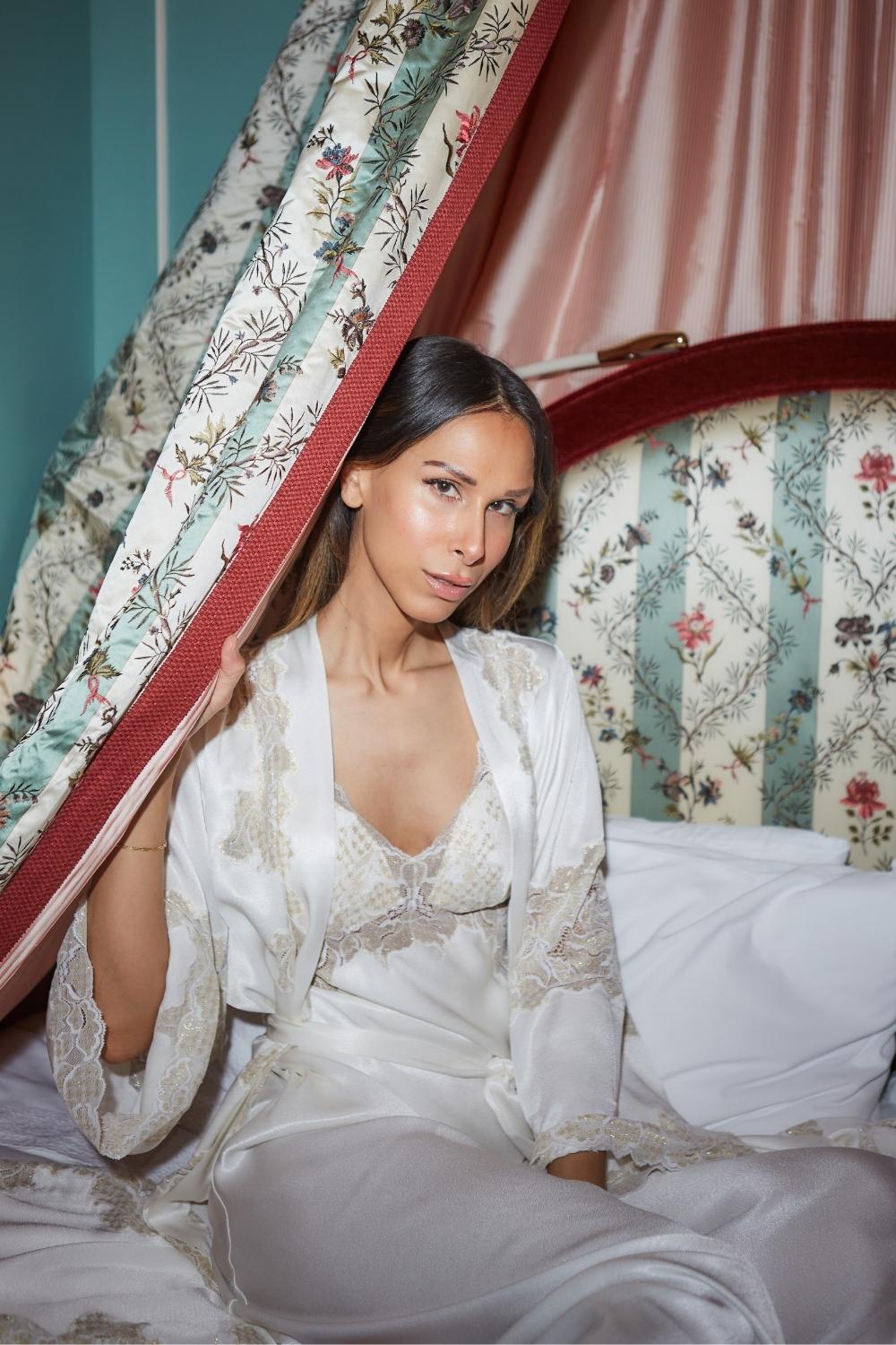 Yvonne - Long Rayon Trimmed with Lace Robe Set - Off White