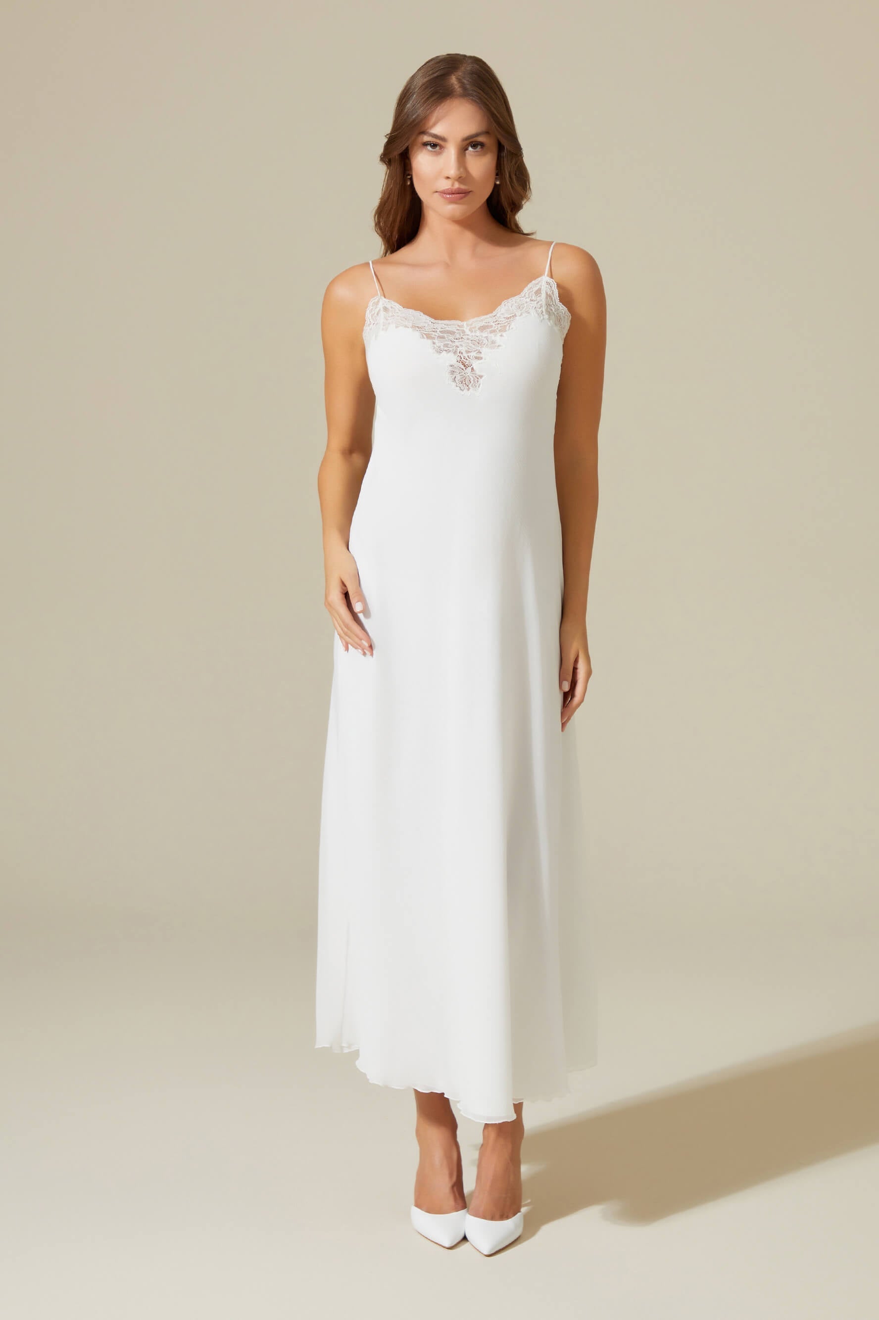 Darlene Silky Nightgown Off White, M-L Darlene Silky Nightgown Off White, M-L