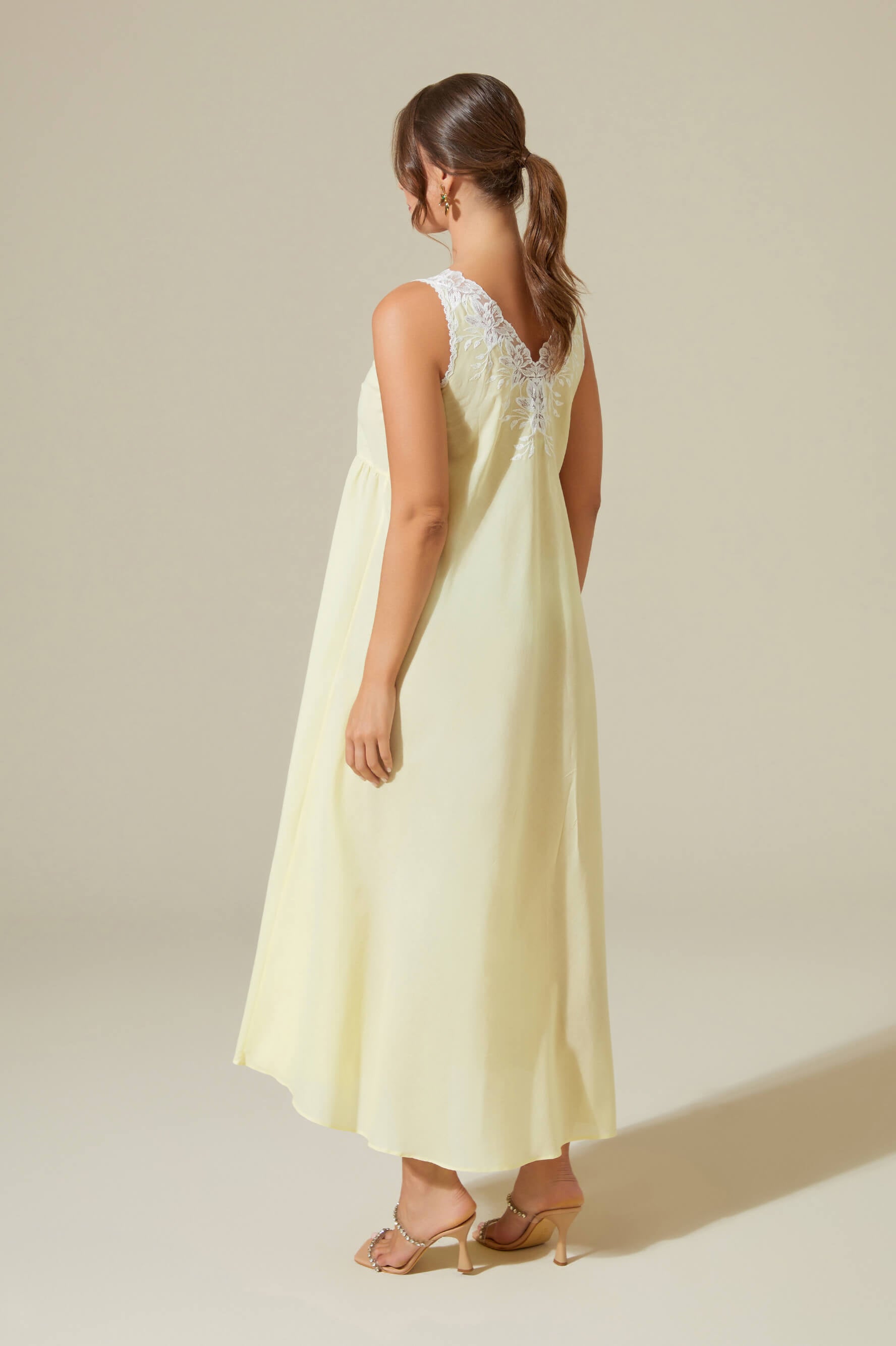 Maia - Trimmed Cotton Voile Long Sleeve Robe Set - Light Yellow