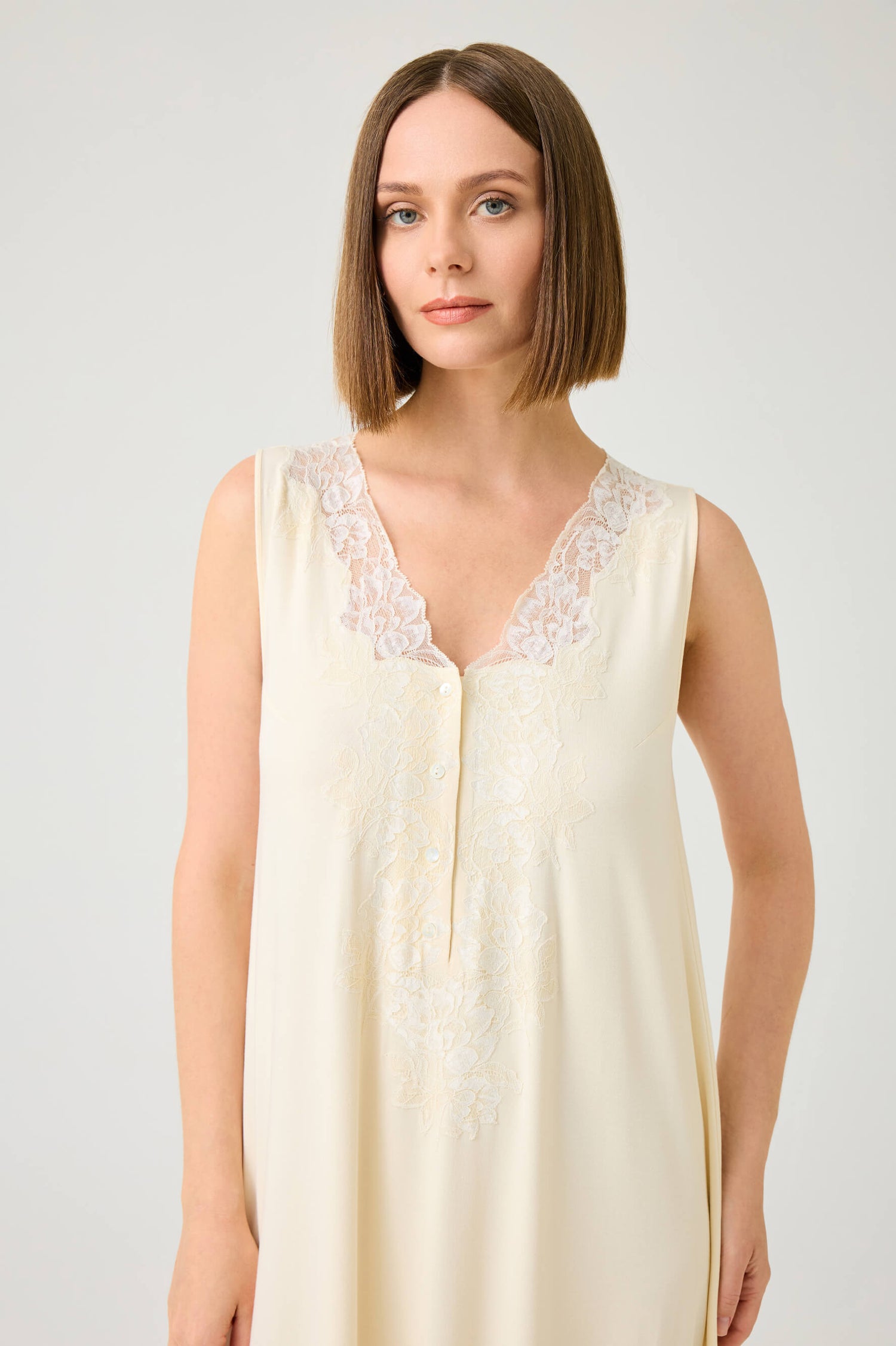 Solenne Long Cotton Jersey Robe Set with Honey Lace on Honey