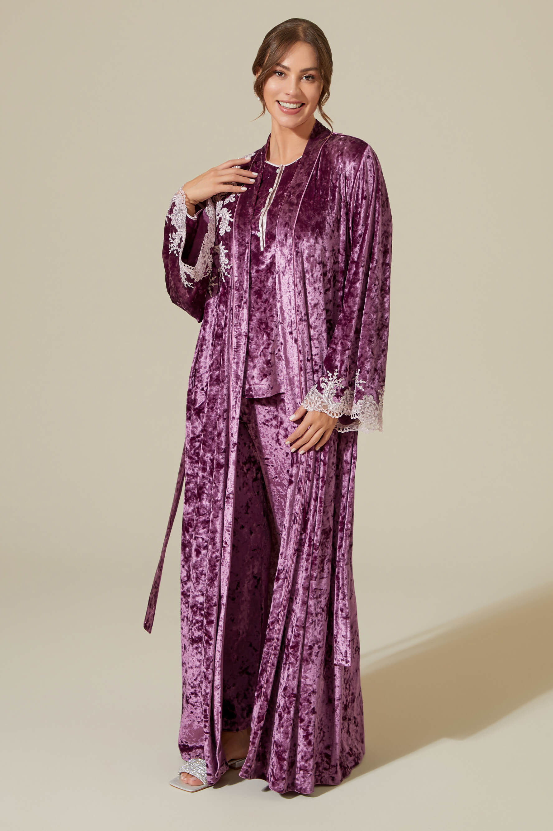 Nihal Long Velvet Robe Set Twith Matching Velvet PJ Set with Button - Powder on Plum