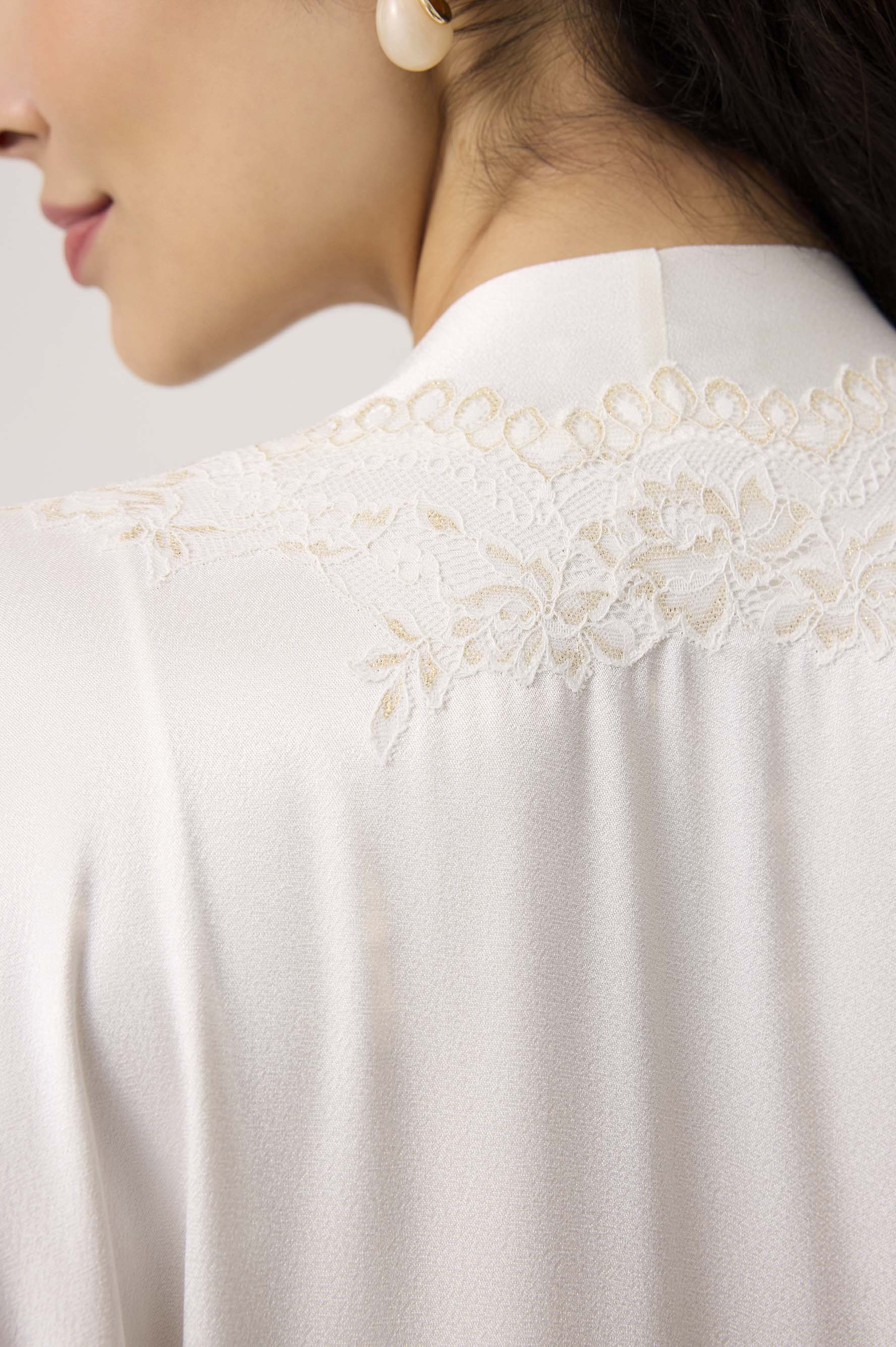 Sera Silky Rayon Robe Set Off White