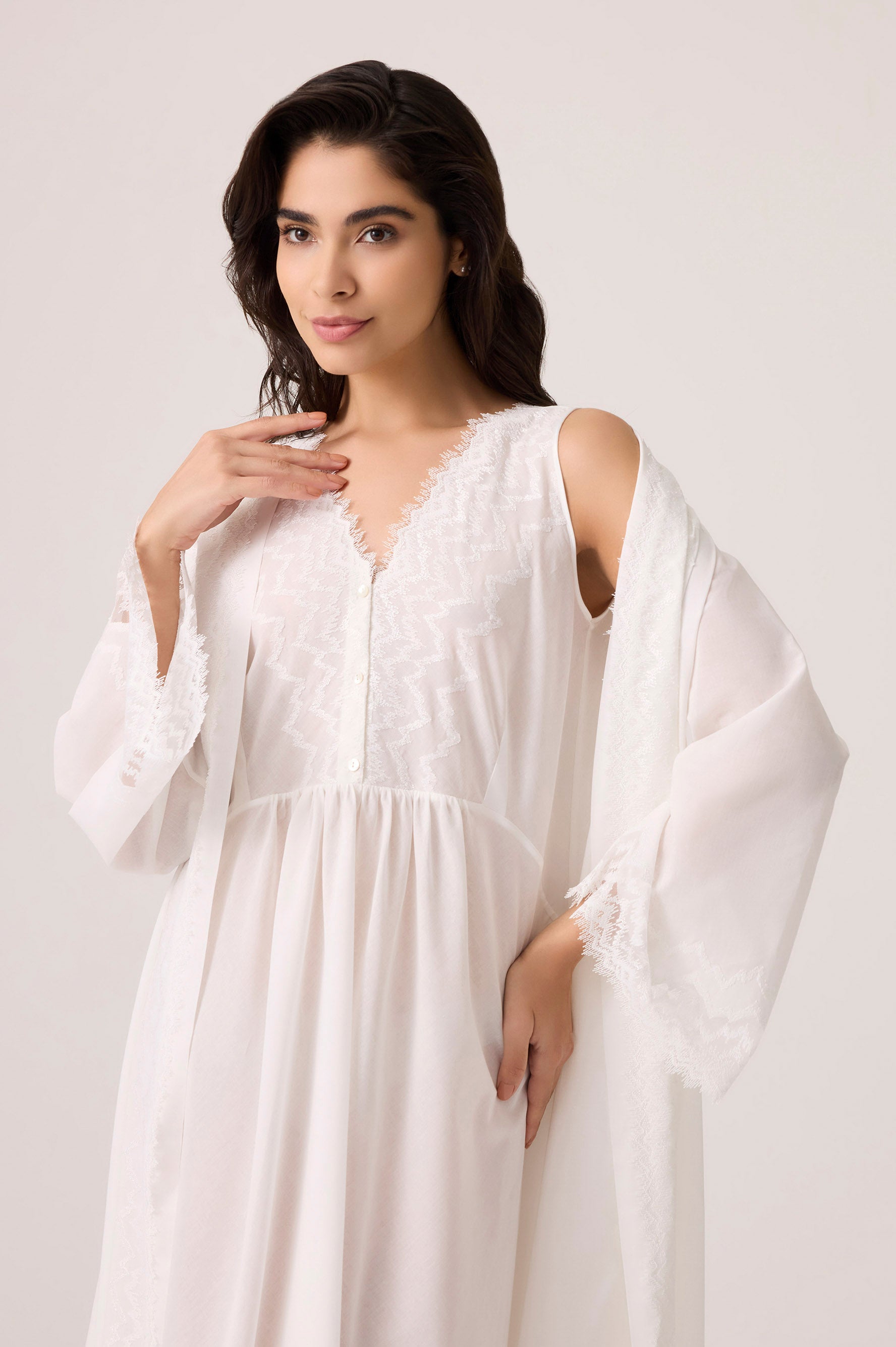 Yasmine Cotton Robe Set Off White