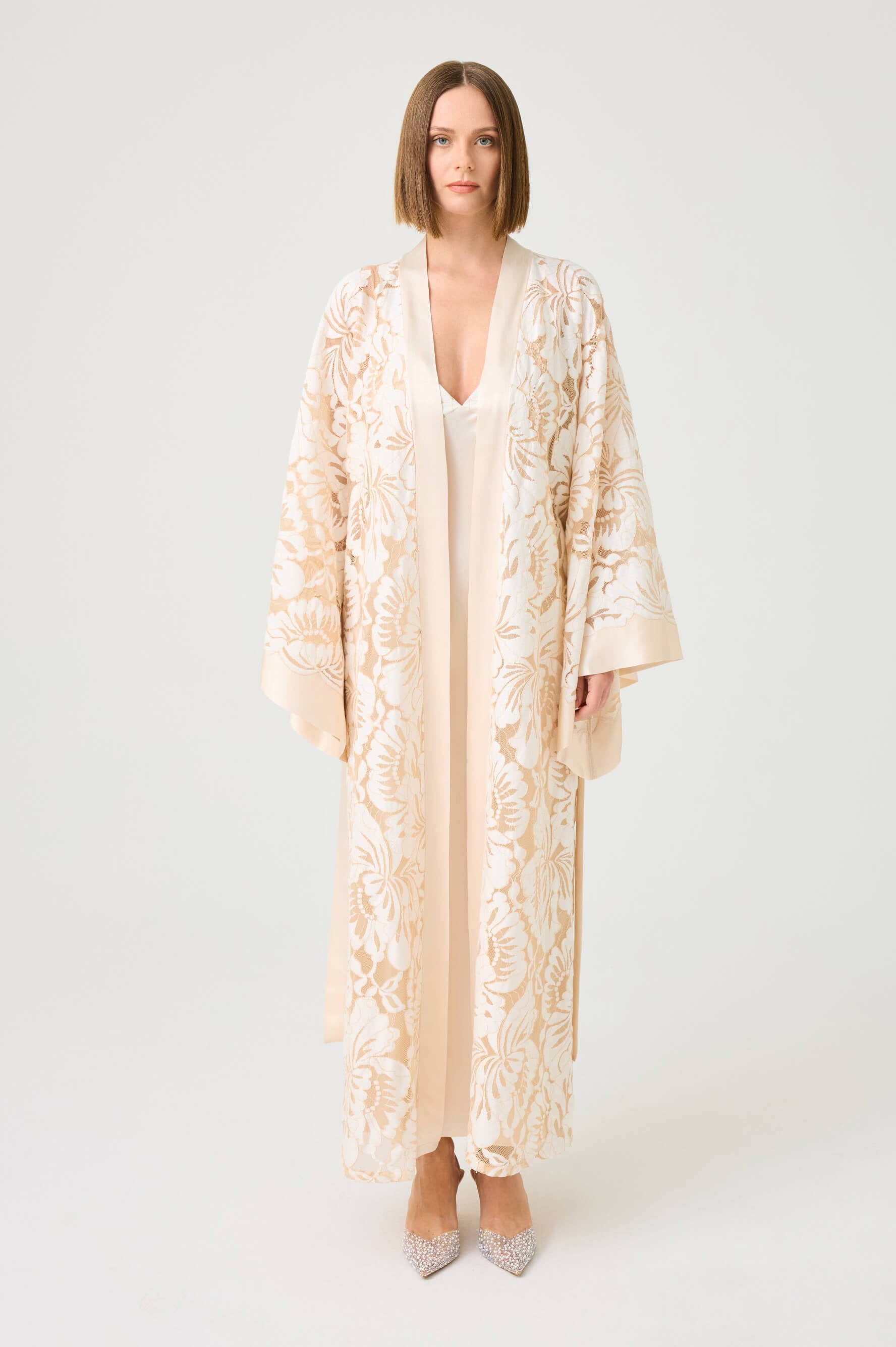 Elarose Long Cupro Robe Set with Beige Lace on Vanilla
