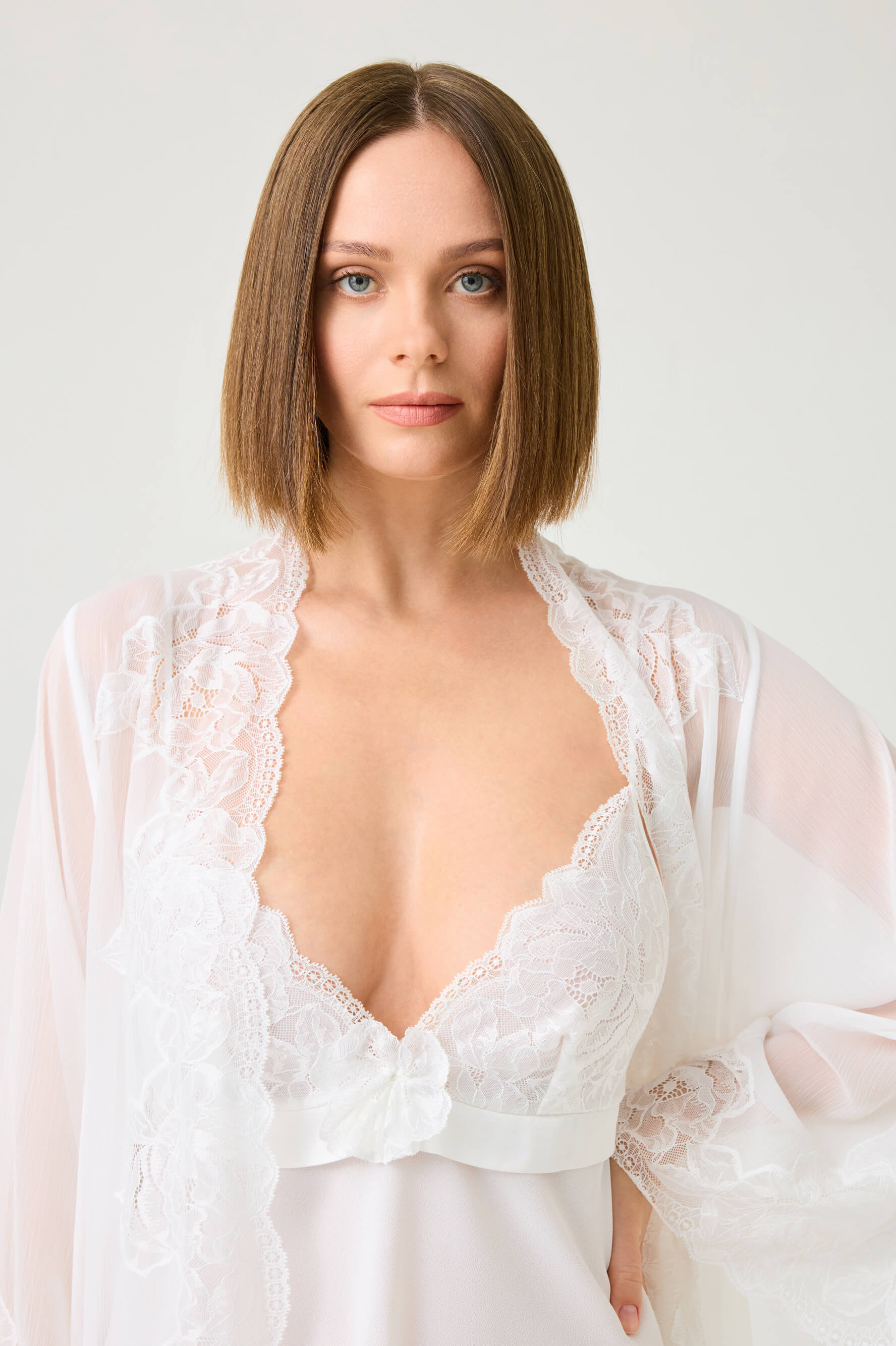 Miss Rosabelle Short Silky Chiffon Robe Set with Off White Lace on Off White