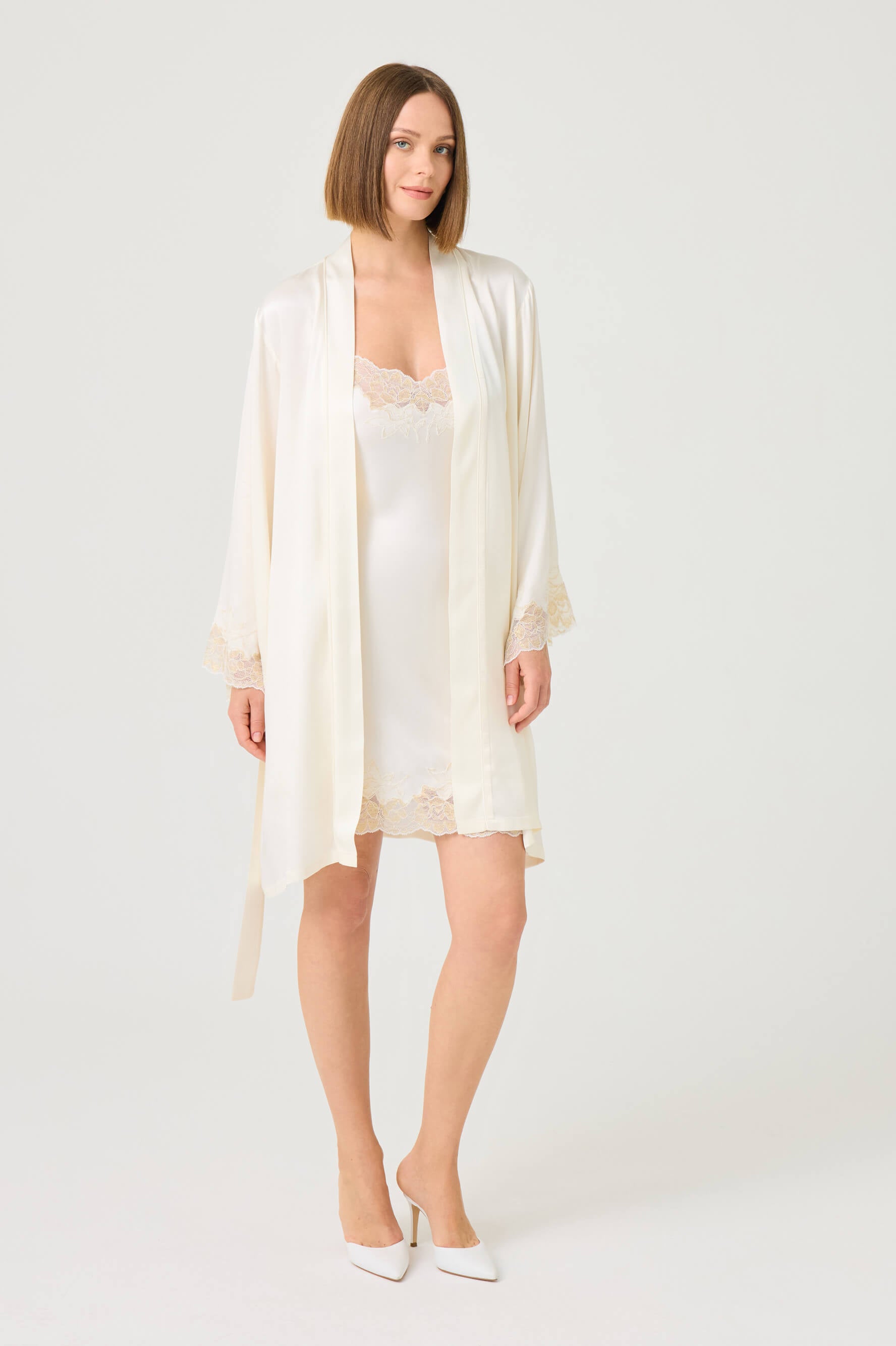 Vela Short Rayon Robe Set with Gold Lace on Off White
