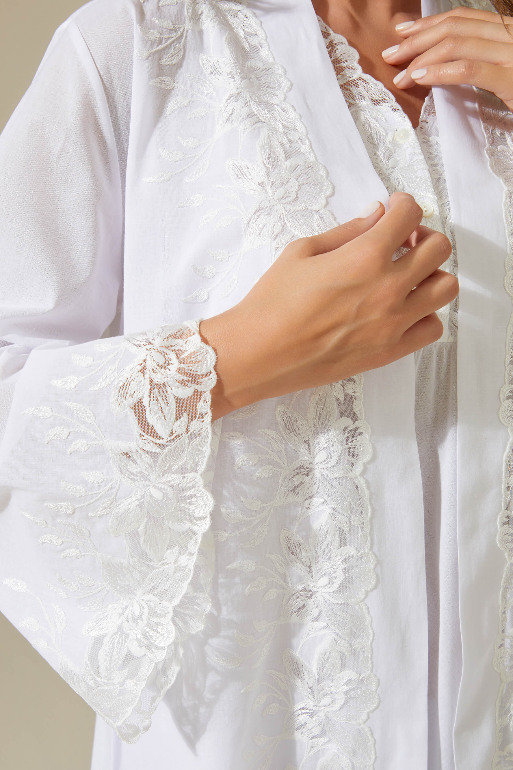 Maia - Trimmed Cotton Voile Long Sleeve Robe Set - Off White