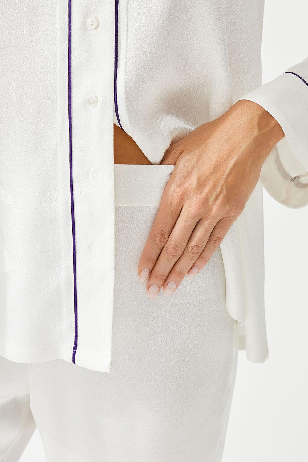 Eolande Trimmed Rayon and Buttoned Long Sleeve Pyjama