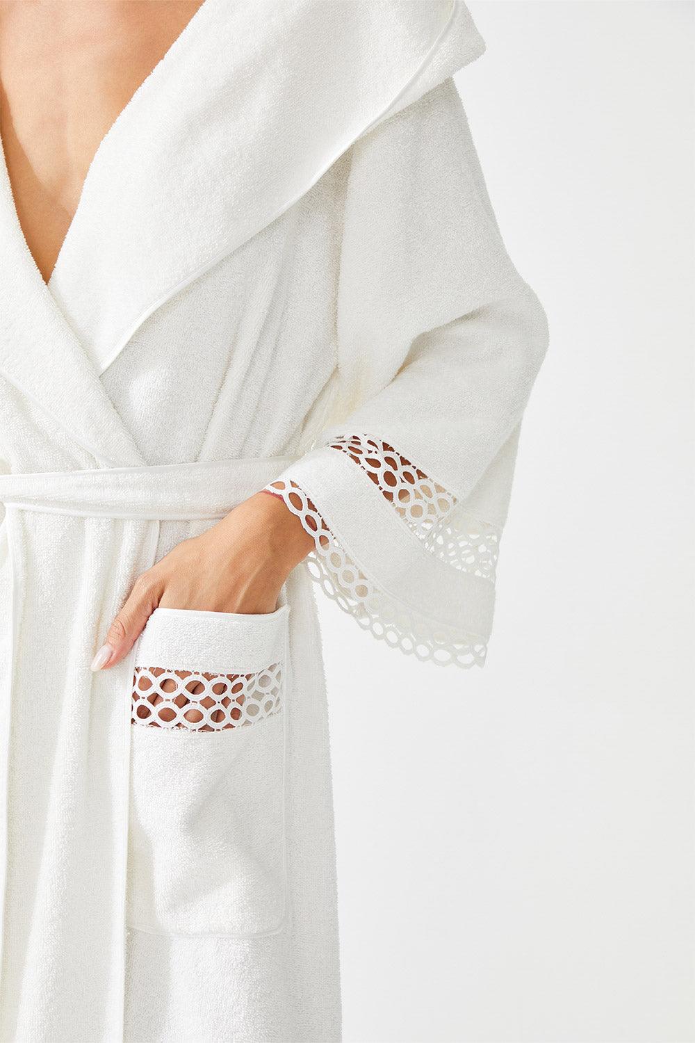 Wadha Mid Length Cotton Trimmed Bathrobe - Off White - Bocan