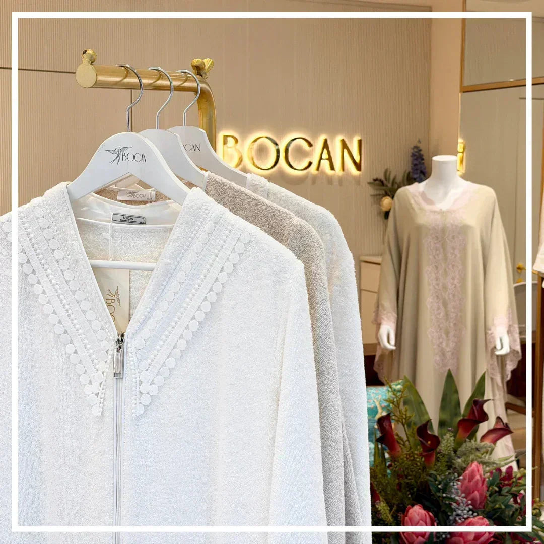 Luxury cotton bathrobe 