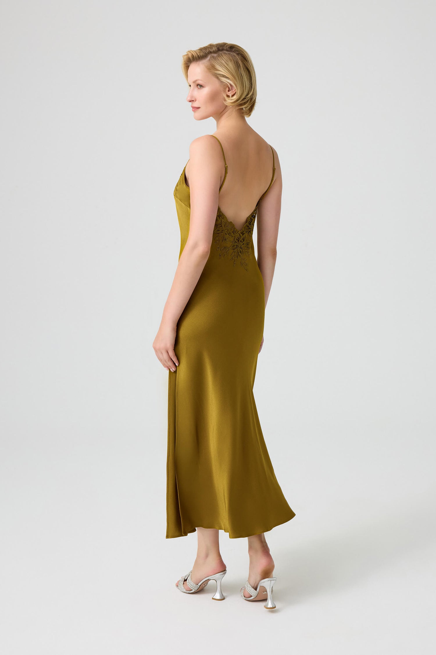 Olivia Silky Robe Set Olive Green, XS-S Olivia Silky Robe Set Olive Green, XS-S