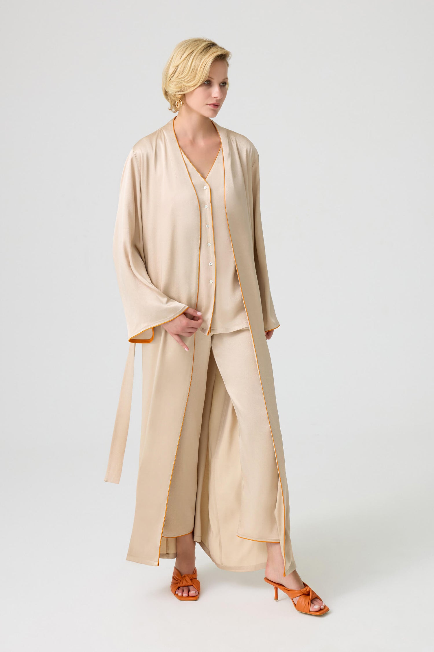 Alabaster - Rayon Sleeveless and Buttoned PJ Set with Long Robe Set