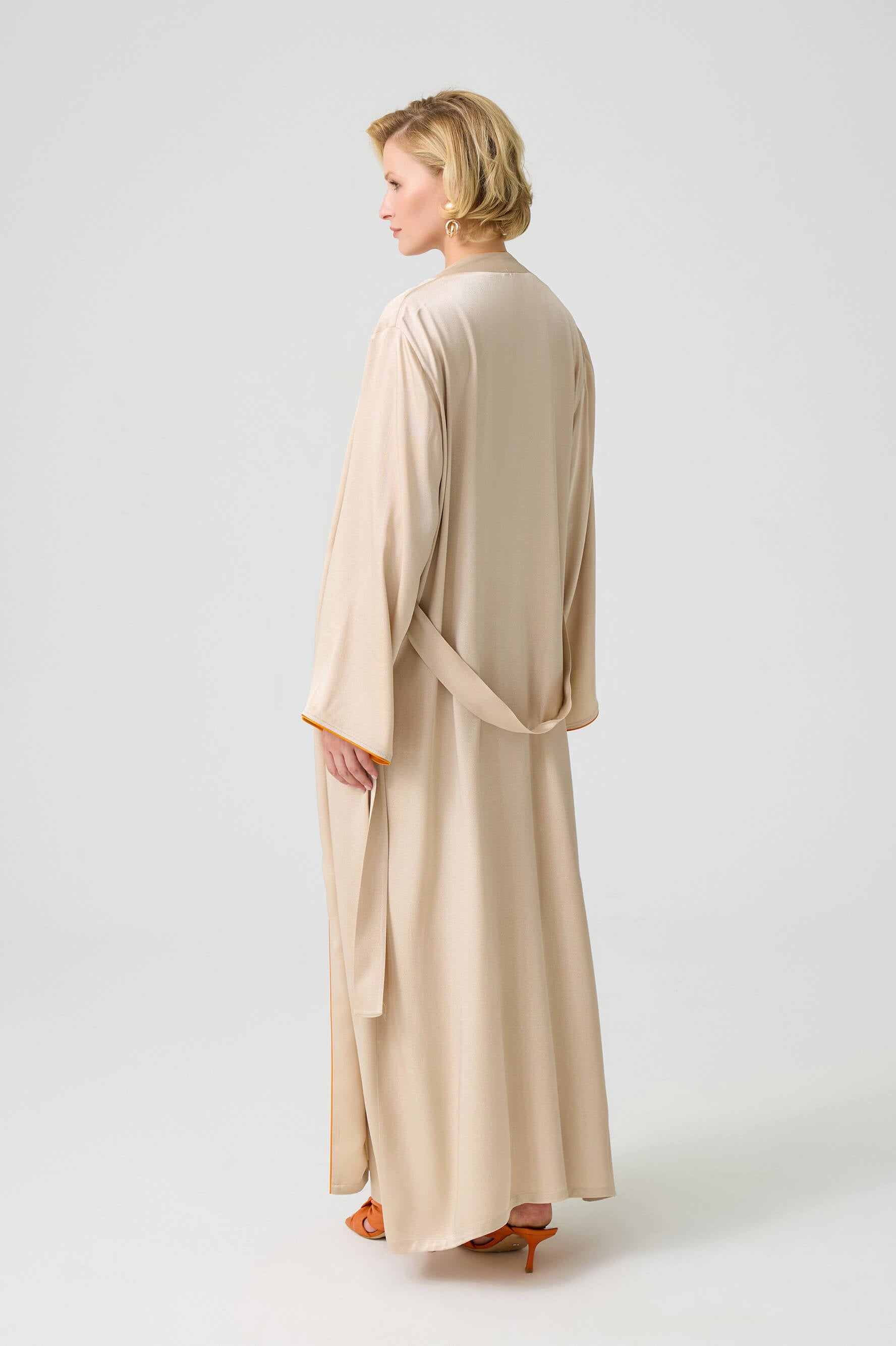 Alabaster - Rayon Sleeveless and Buttoned PJ Set with Long Robe Set