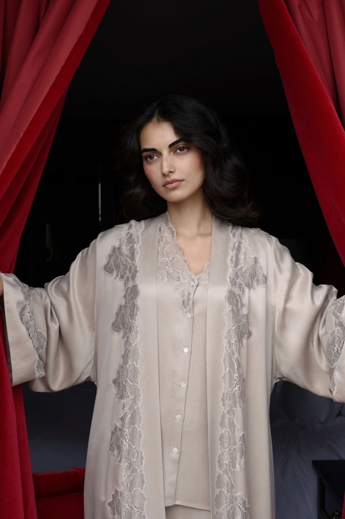 Queen Mary Cupro Pyjama &amp; Robe Set Sand