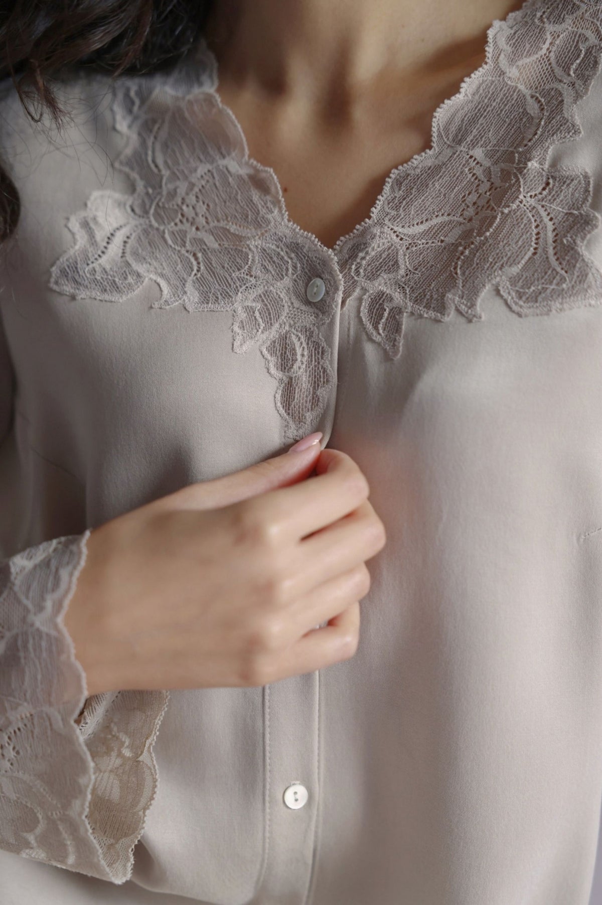 Queen Mary Cupro Pyjama &amp; Robe Set Sand