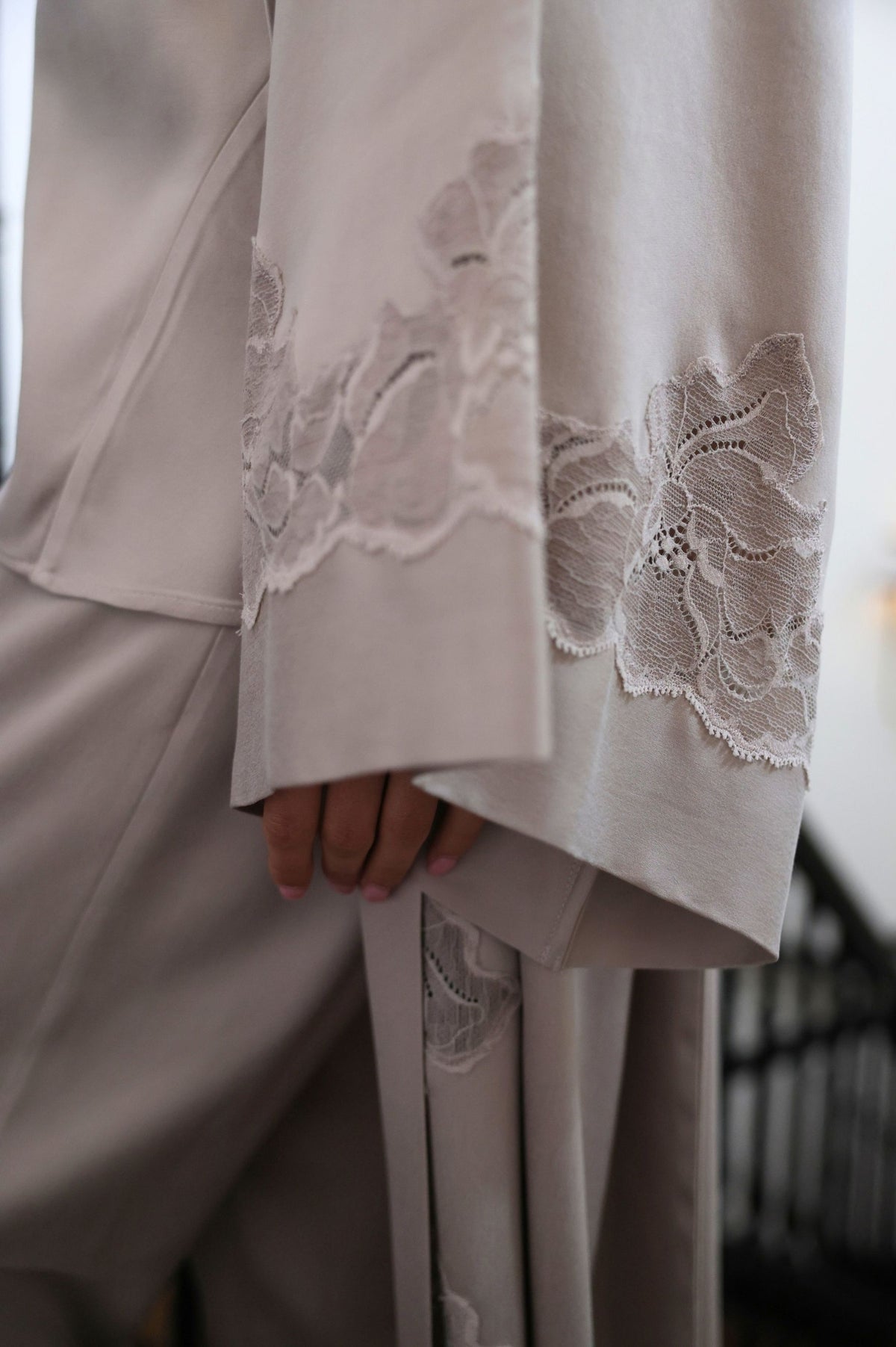 Queen Mary Cupro Pyjama &amp; Robe Set Sand