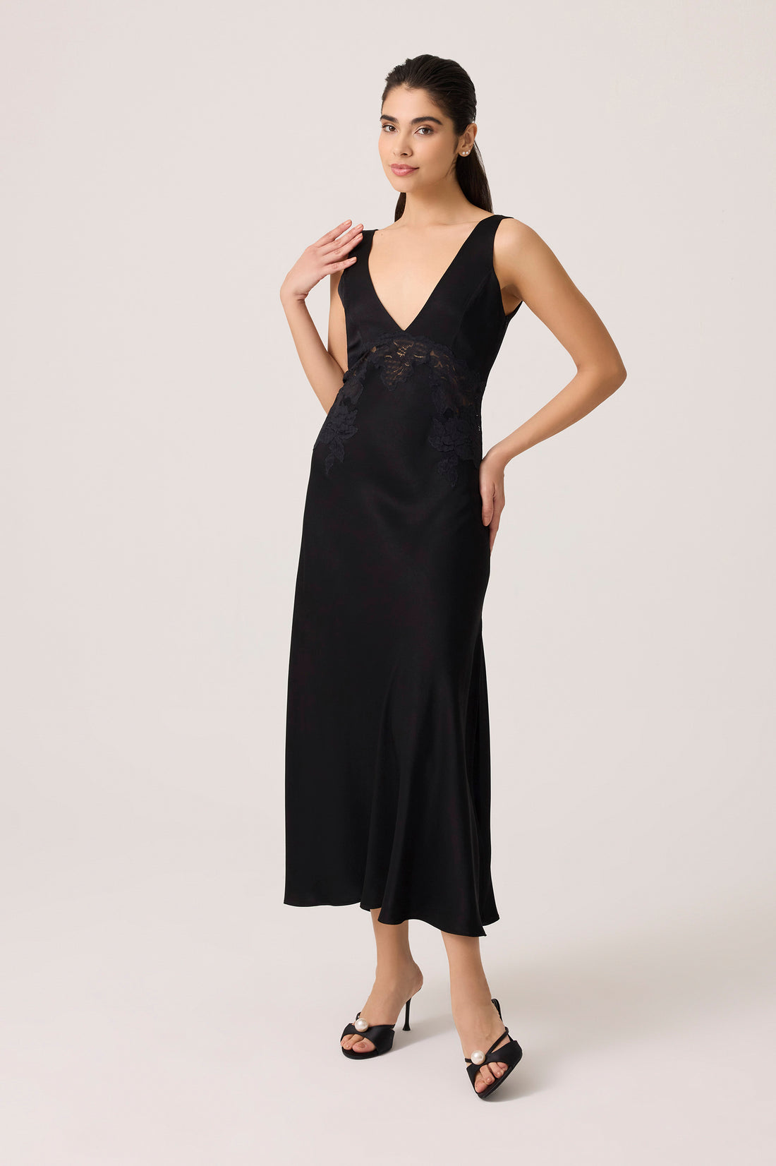 Beatrice Silky Rayon Nightgown Black