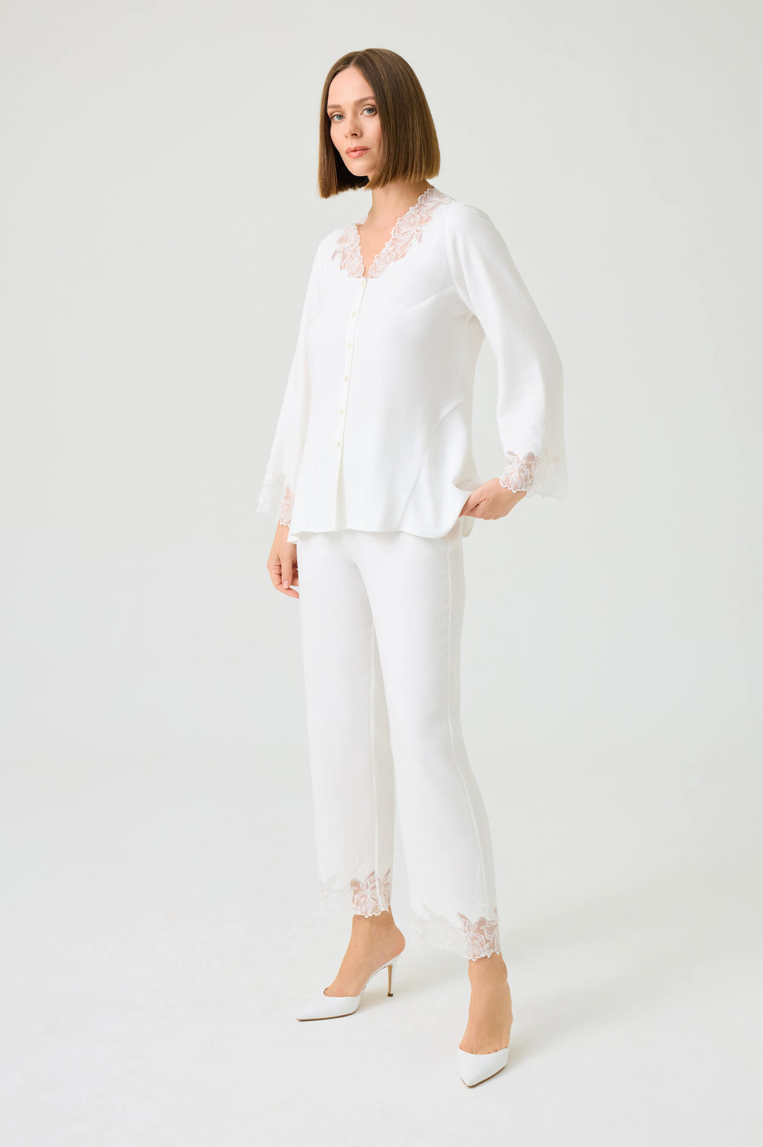 Lilou Long Rayon Pyjama Set with Off White Lace on Off White