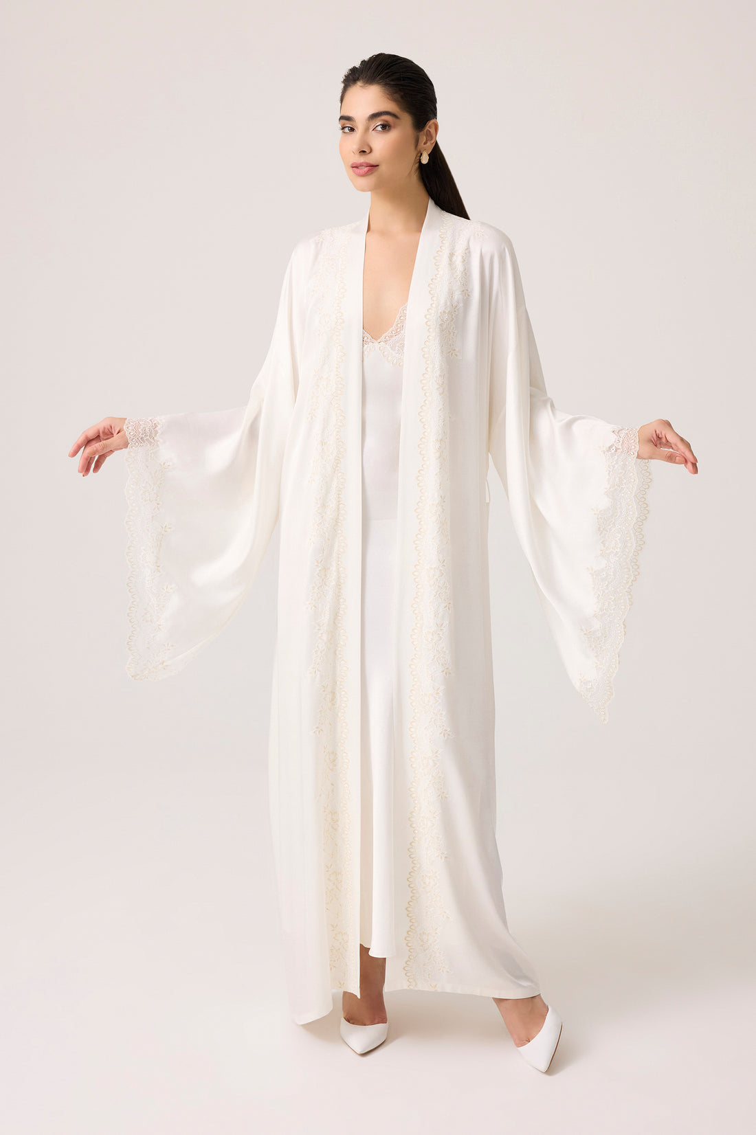 Sera Silky Rayon Robe Set Off White