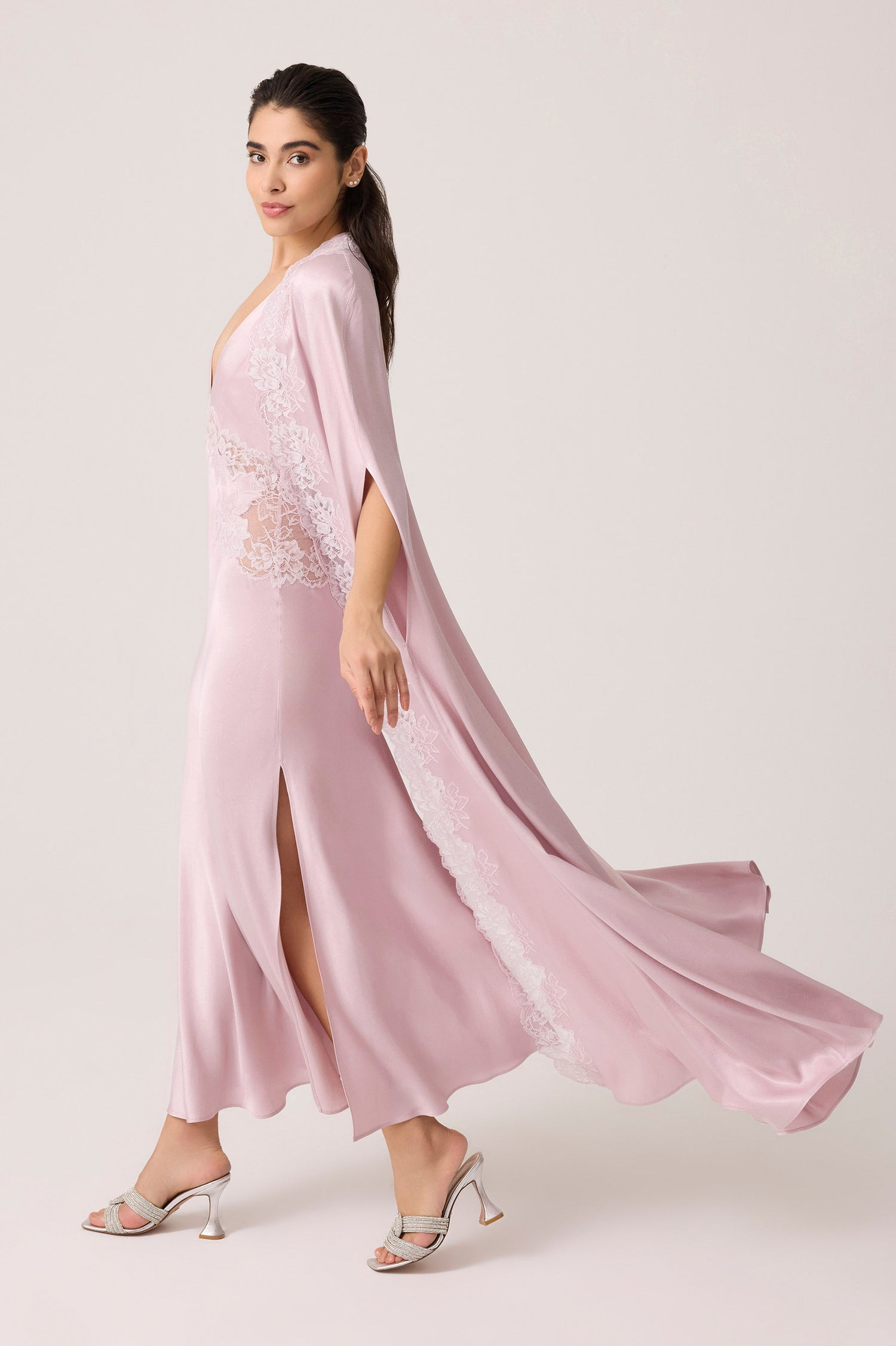 Beatrice Silky Rayon Cape Set Powder