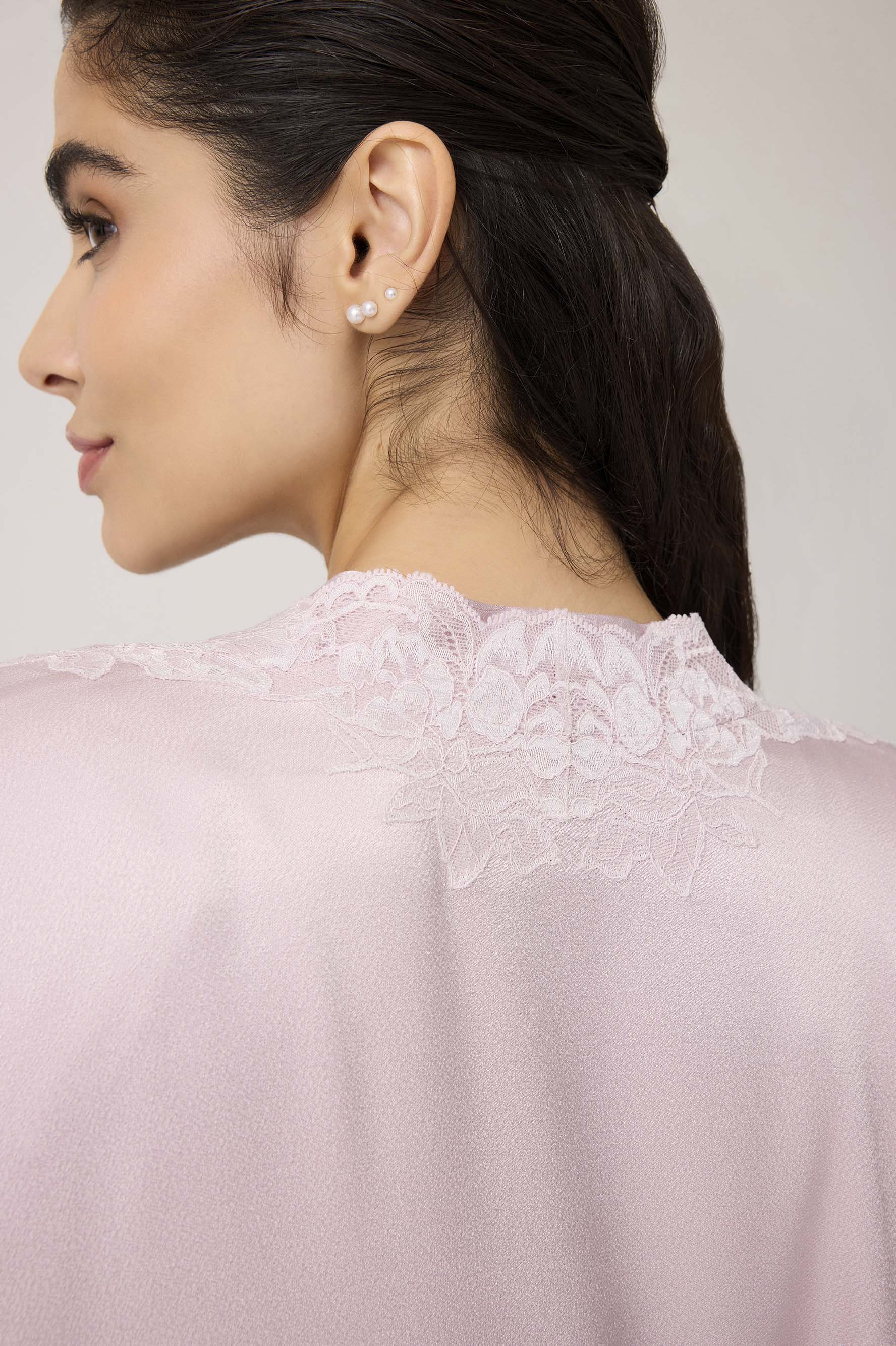 Beatrice Silky Rayon Cape Set Powder