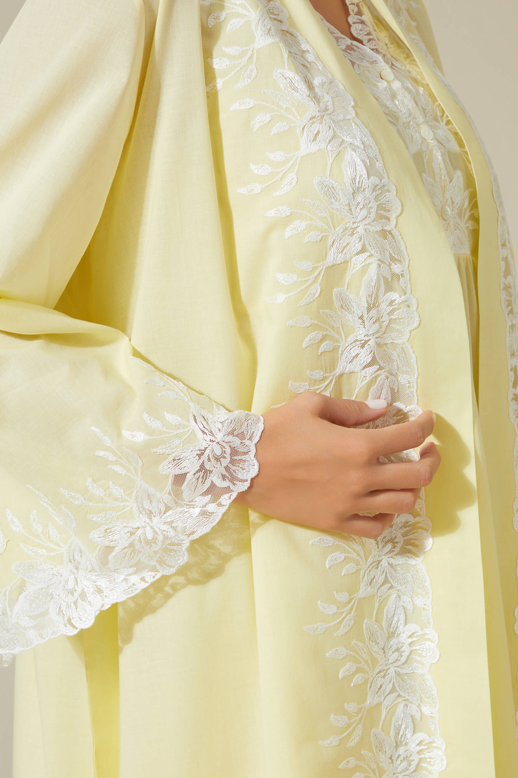 Maia - Trimmed Cotton Voile Long Sleeve Robe Set - Light Yellow