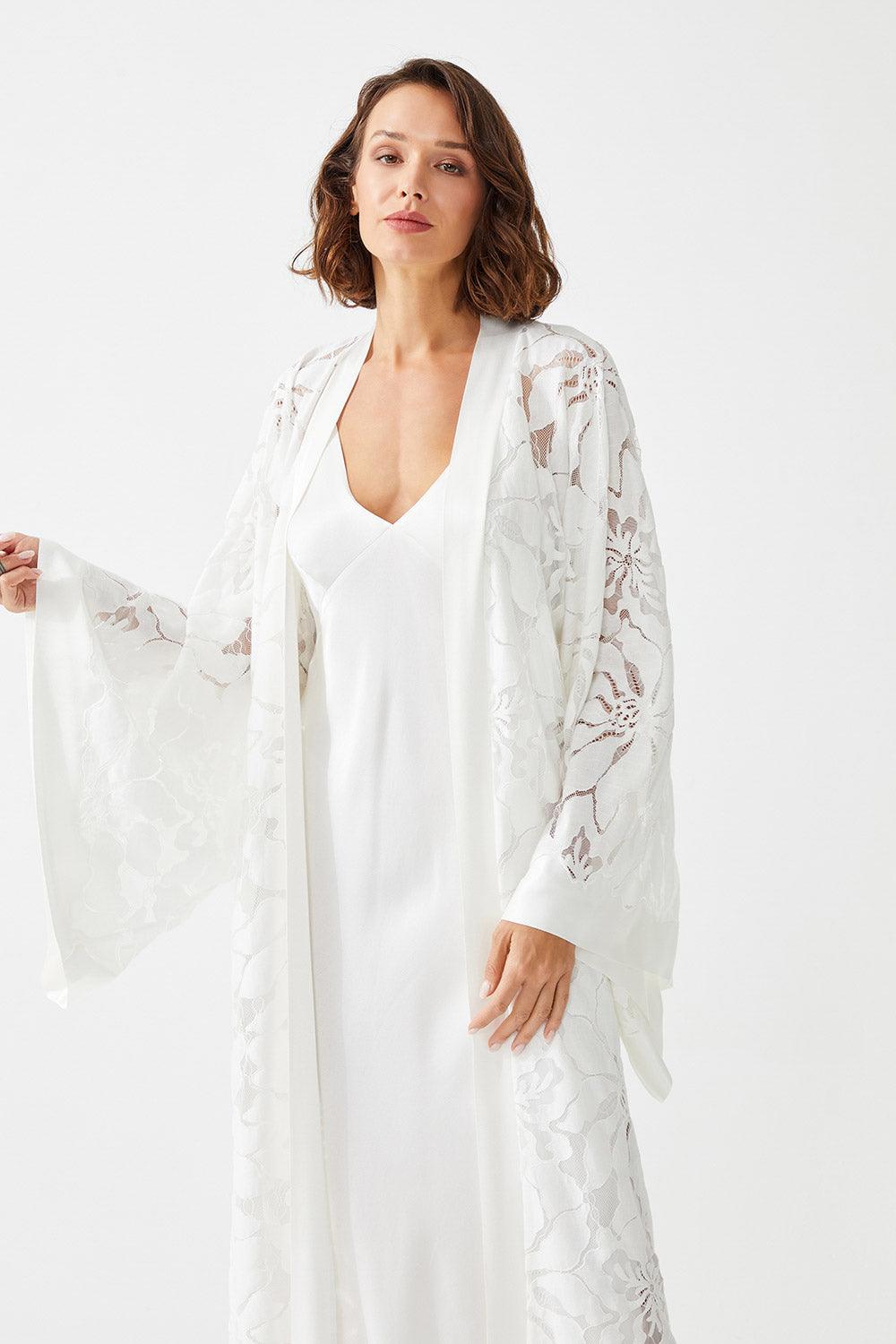 Bellis Long Rayon Trimmed with Lace Robe Set - Bocan