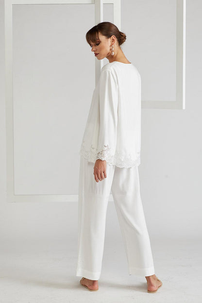Rayon Pyjama Set - Off White Big Rose - Bocan