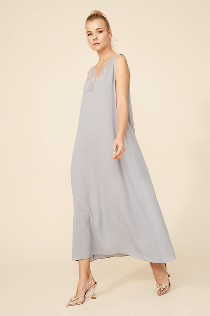 Valerie - Long Silk Buttoned Nightgown - Light Grey - Bocan